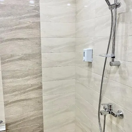 Modern For 4 Persons With Fast Wi-fi Stara Zagora