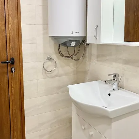 Modern For 4 Persons With Fast Wi-fi Stara Zagora